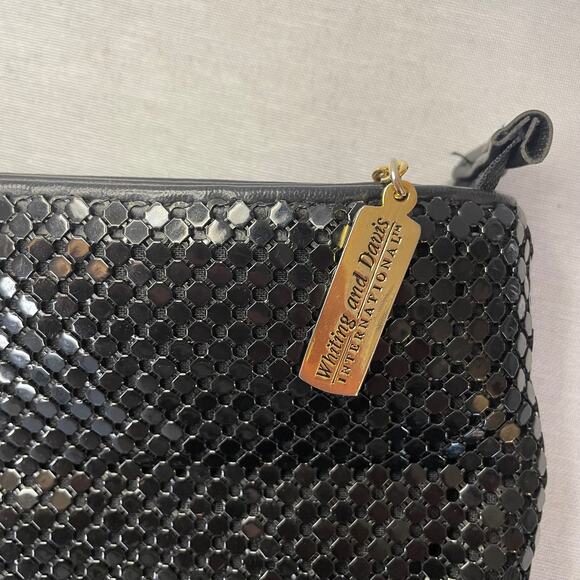 Vintage Whiting and Davis Black Metal Mesh Clutch Purse with Gold Hardware - Picture 8 of 12